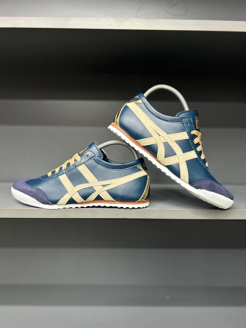 ONITSUKA tiger