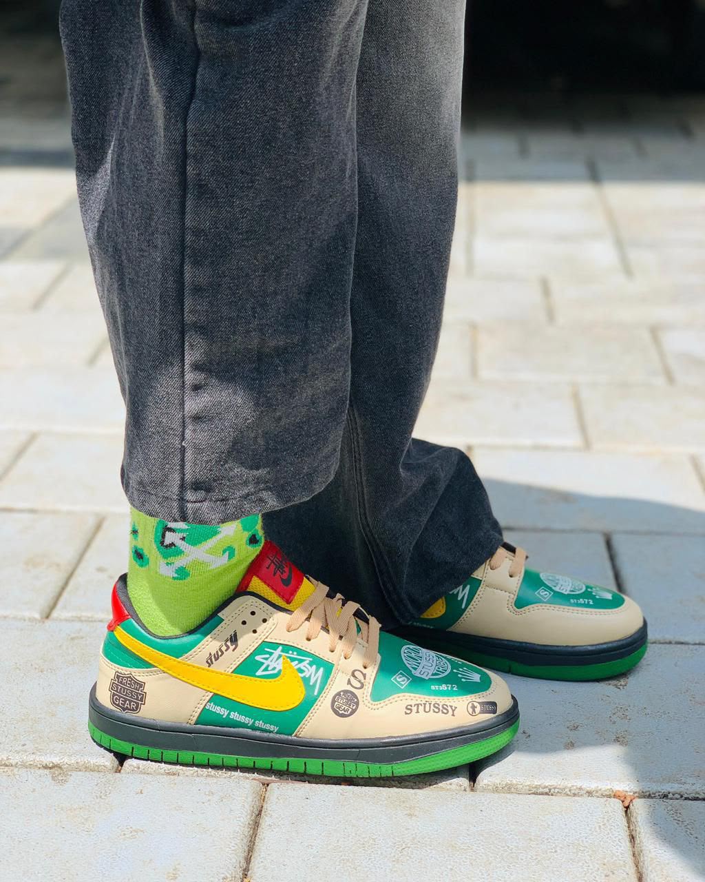 NIKE DUNK