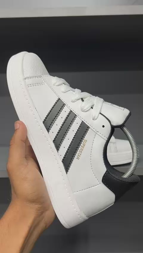 Adidas superstar